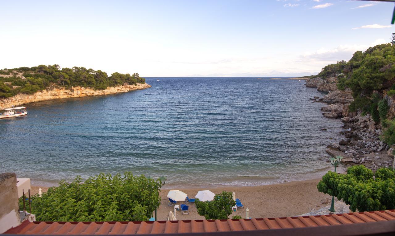 Ostria Hotell Patitírion Exteriör bild